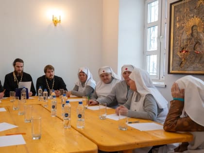 В рамках работы регионального этапа Рождественских чтений в Казанско-Богородицком монастыре состоялся круглый стол