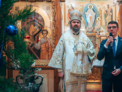 В день памяти первомученика архидиакона Стефана, после Литургии Владыка приветствовал мэра г.Лениногорска Марата Гирфанова