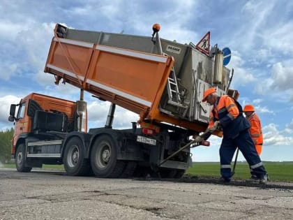 В Татарстане на региональных дорогах продолжаются работы по ликвидации аварийных ям