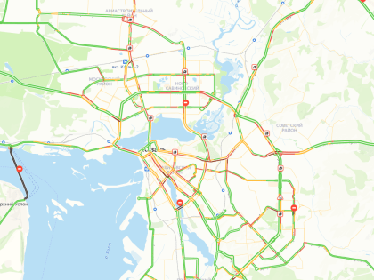В конце рабочей недели Казань встала в девятибалльных пробках