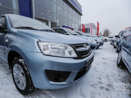 «Дилеры будут бегать за покупателями»: каким будет рынок новых автомобилей в 2024 году