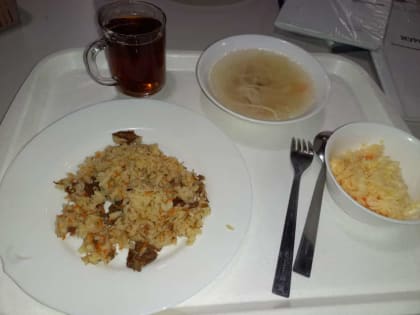 В Роспотребнадзоре рассказали, как и чем кормить школьника