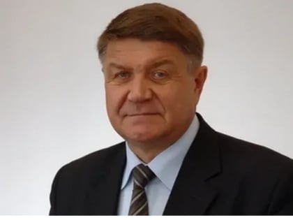 Уважаемые жители и гости Новошешминского муниципального района ! Сердечно поздравляю вас с наступающим светлым и радостным праздником Рождеством Христовым!