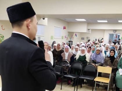 В Лаишевском мухтасибате прошел форум преподавательниц и активисток