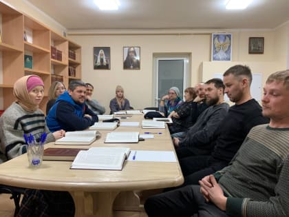 Прошло занятие взрослой Воскресной школы