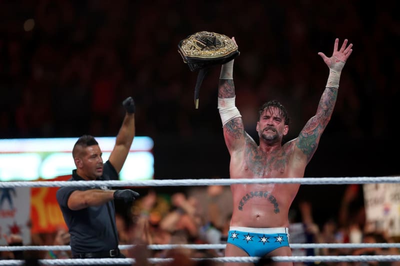 WWE Saturday Night’s Main Event  Results As CM Punk Wins World Title