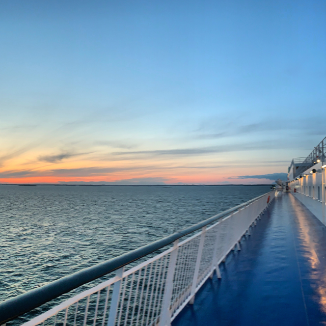 Noche en ferry de Helsinki a Estocolmo