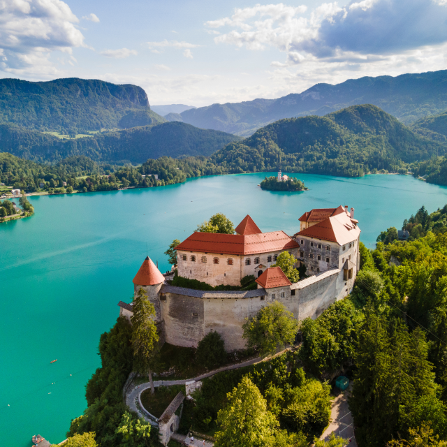 Lago y Castillo de Bled