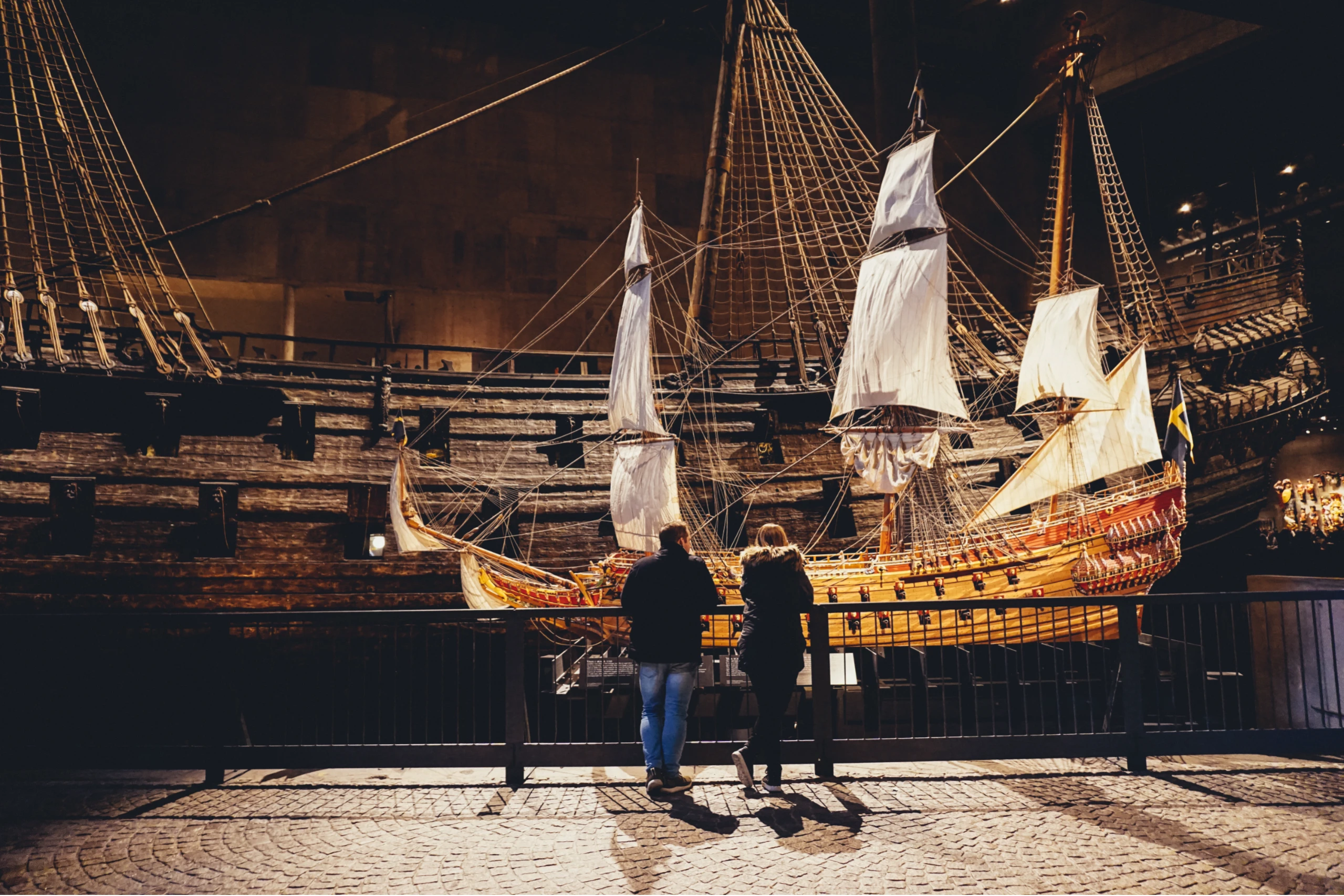 Museo Vasa y Ayuntamiento de Estocolmo (opcional)