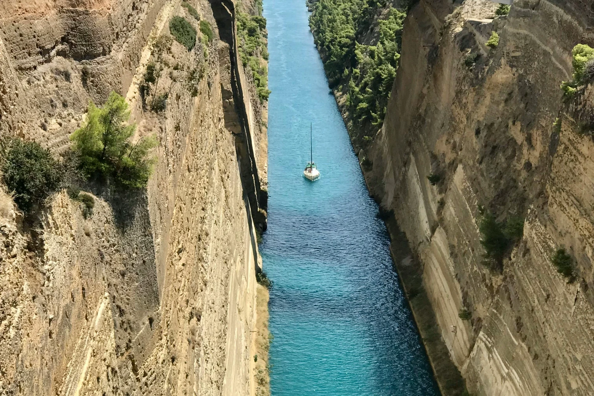 Canal de Corintio