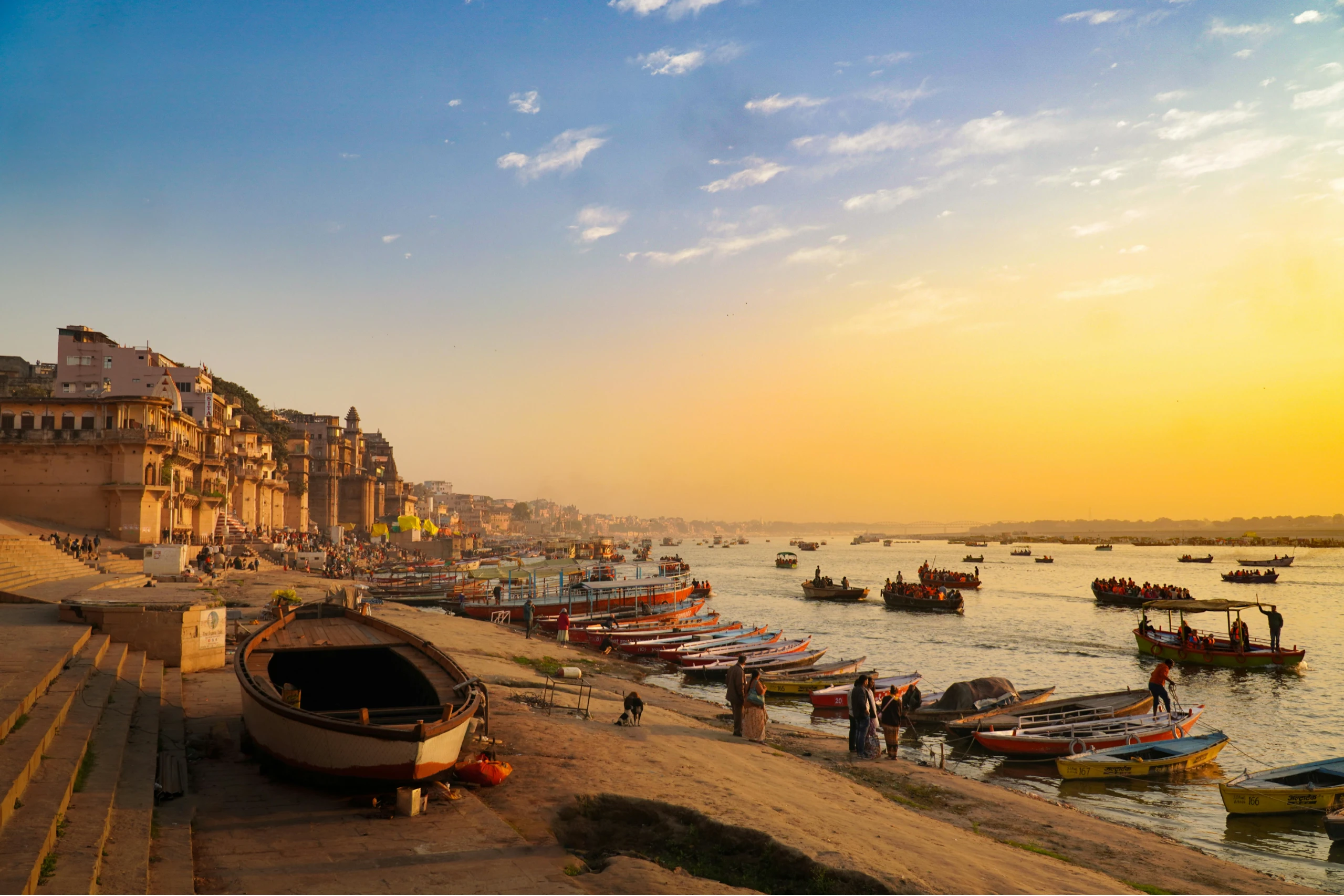 Atardecer en los ghats de Varanasi