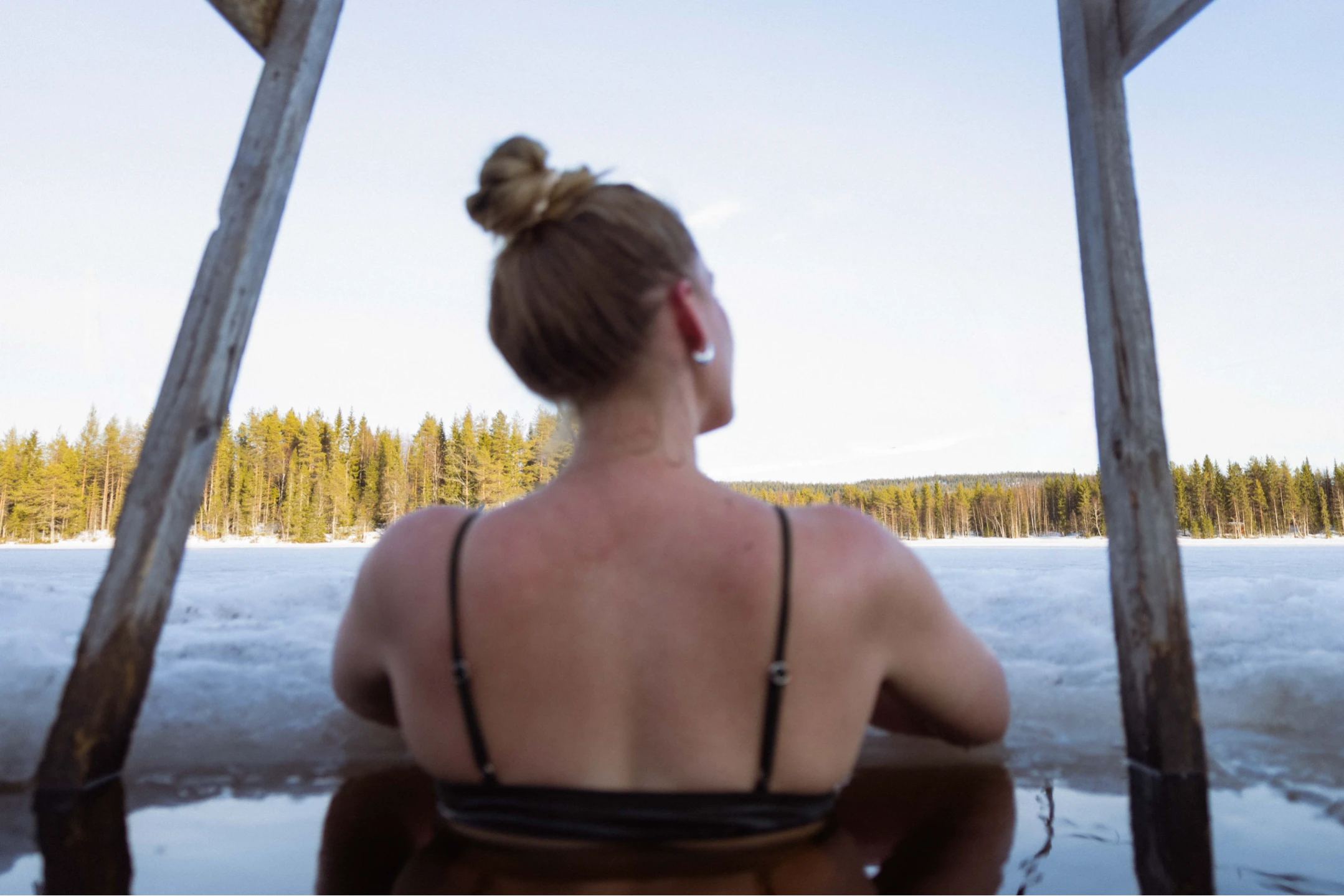 Sauna tradicional de humo y baño helado guiado