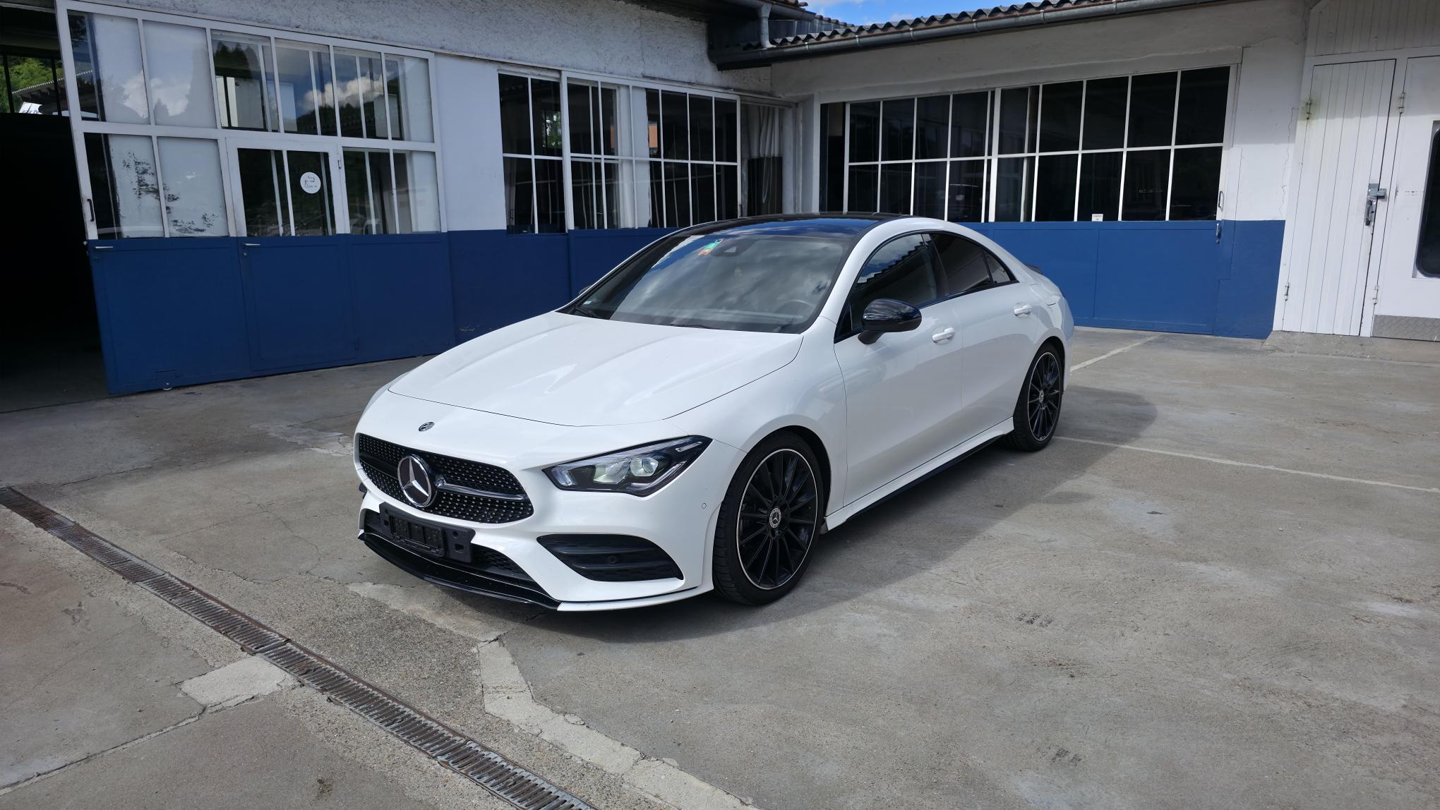 MERCEDES-BENZ CLA200