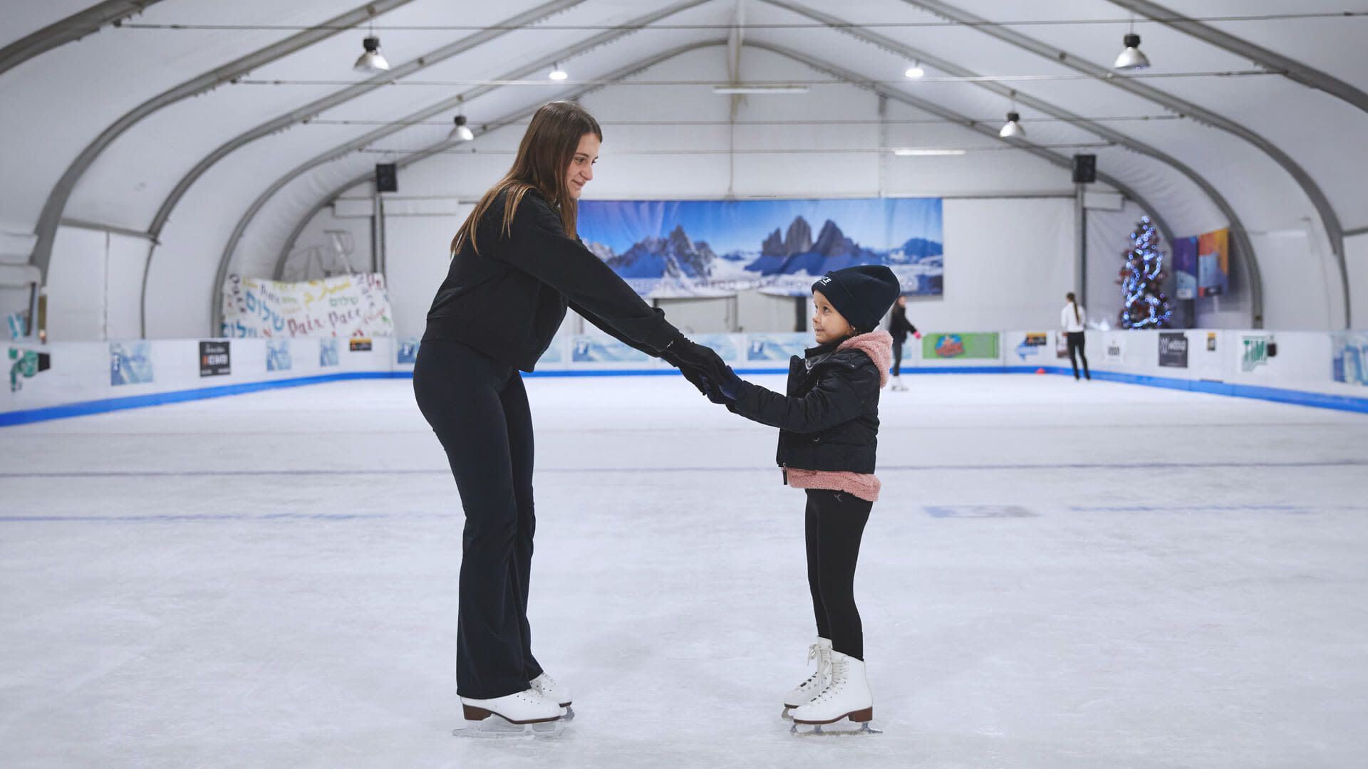 Danza su ghiaccio, hockey e curling bisiac: gran finale di stagione al Palaghiaccio!  - Paradice - Palaghiaccio Montichiari