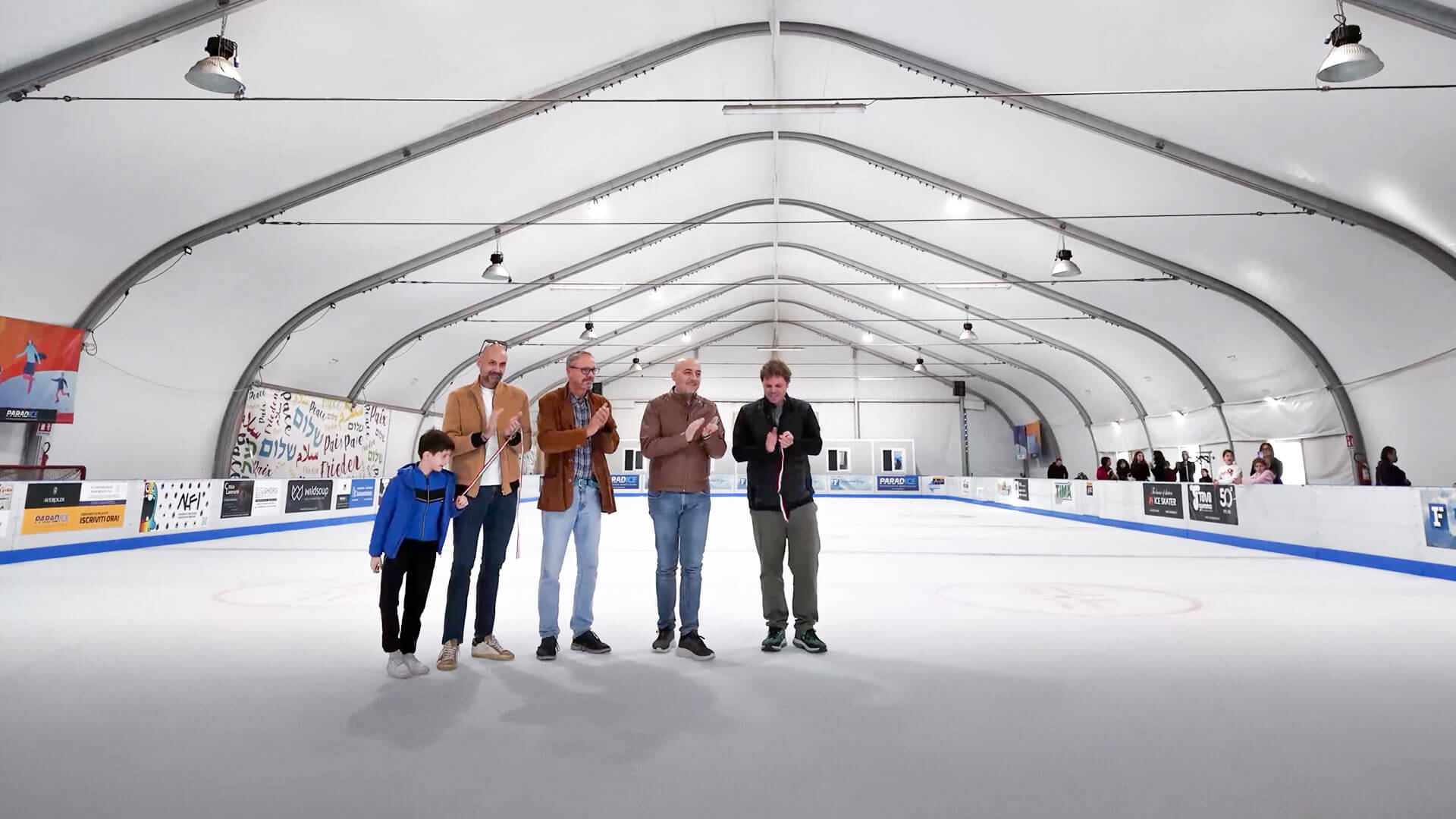 Al Palaghiaccio la festa di apertura è stato un successo! - Paradice - Palaghiaccio Montichiari