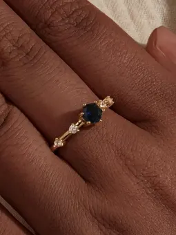 Anello veretta oro giallo 18kt con smeraldo firmato Chimento