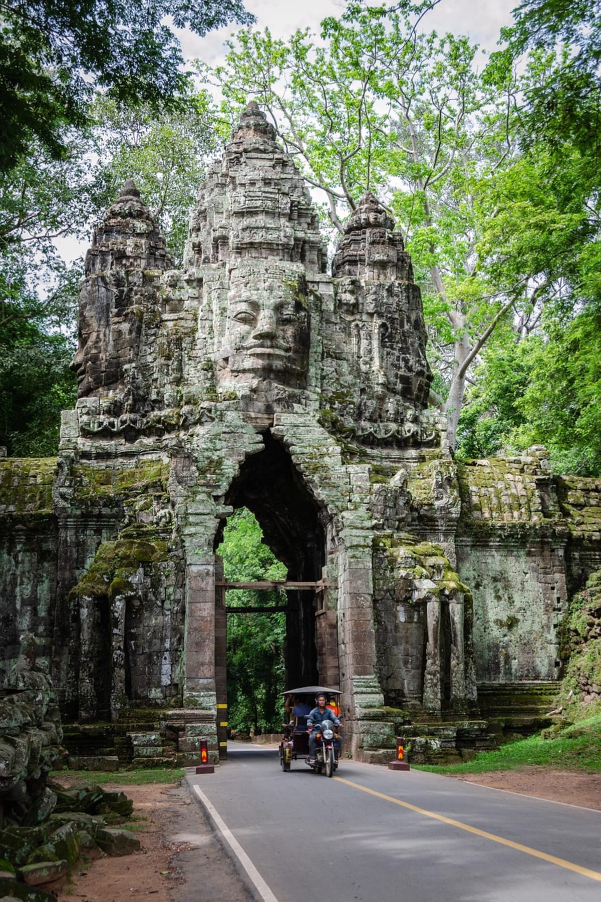 Angkor Sunrise & The Great Three Temples
