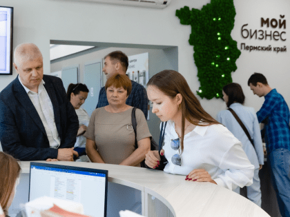 Порядка 450 млрд рублей привлек бизнес через региональные гарантийные и микрофинансовые организации в 2024 году