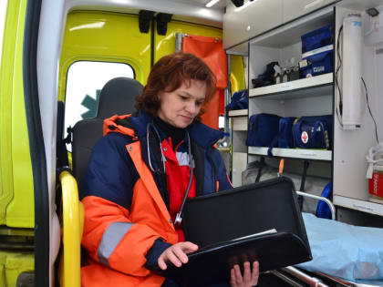 Городская администрация продолжает решать вопрос кадрового дефицита медицинских работников