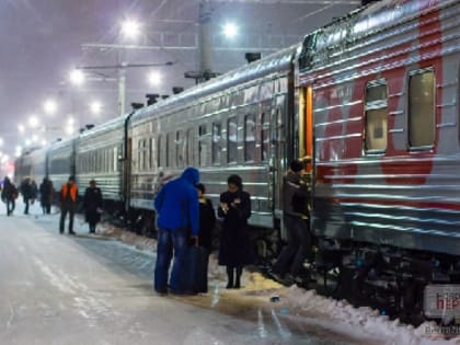 В Кунгуре экстренно остановился пассажирский поезд: погибла маленькая девочка