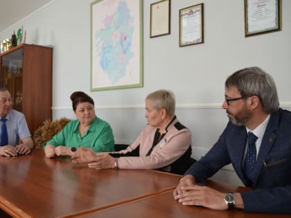 Врачам больницы «Архангела Михаила» в Перми представили нового главврача