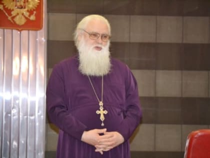 Важность добрых привычек: встреча священника с подростками в Кунгуре