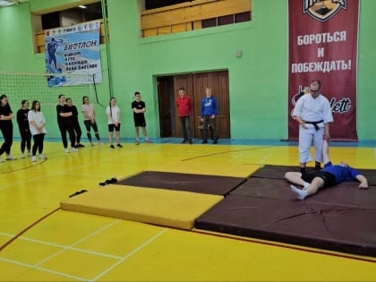 Во Всемирный день здоровья молодогвардейцы Екатеринбурга провели мастер-класс по айкидо