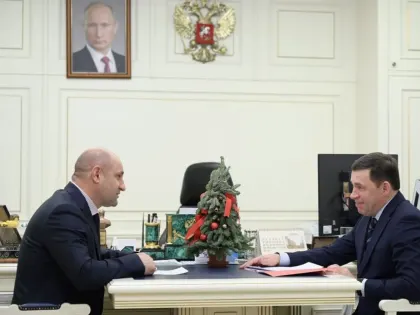 Свердловский губернатор подвел итоги года с полпредом в УрФО