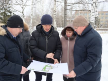 Лесной посетил депутат Законодательного Собрания Свердловской области