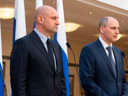 Полпред президента в УрФО Артём Жога представил врио губернатора Свердловской области Дениса Паслера