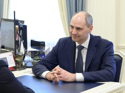Социально-экономическое развитие Свердловской области стало темой первой встречи врио губернатора Дениса Паслера и полпреда Артёма Жоги
