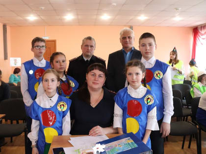 Юный инспектор всегда впереди