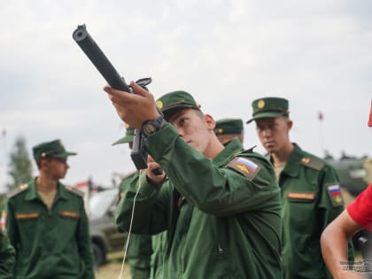 Приказ о воинском учёте в Уральском федеральном университете СМИ сделали информационной бомбой