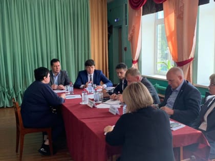 Михаил Зубарев провел прием граждан в деревне Заимка