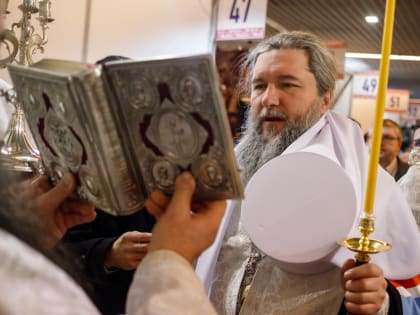 В Екатеринбурге открылась православная выставка-ярмарка «Русь крещеная, Святая…»