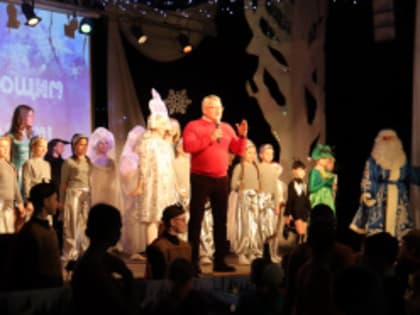 Декабрь – время новогодних представлений