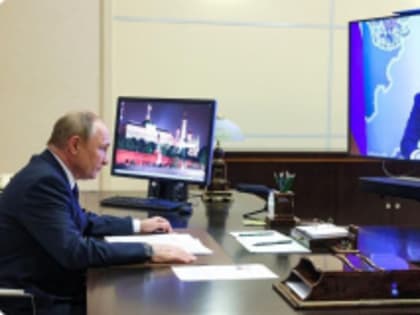 Президент России Владимир Путин поддержал инициативы губернатора Евгения Куйвашева по развитию Свердловской области