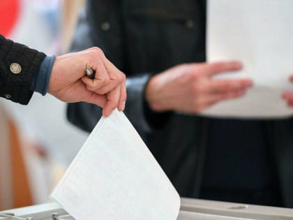 Избирательная комиссия представила явку на 20:00 первого дня голосования