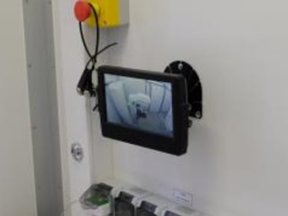 Медицинское обследование пройти не хотите ли?