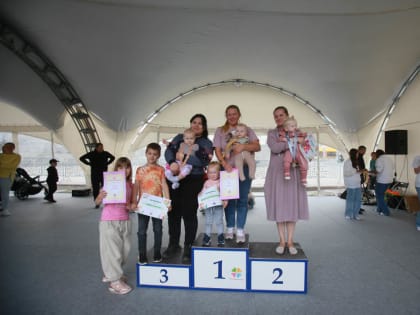 Чемпионат ползунков в Екатеринбурге: маленькие спортсмены на стартовой линии