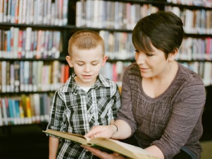 Академик Онищенко призвал защитить российских учителей законодательно