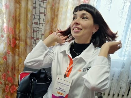 Самолетик, хоть и бумажный, но летит высоко