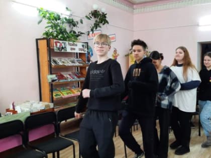 ДЕНЬ ЗАЩИТНИКА ОТЕЧЕСТВА В БИБЛИОТЕКЕ - ФИЛИАЛЕ №8