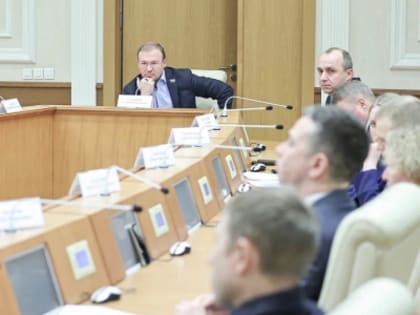 В Законодательном Собрании прошло обсуждение вопросов правового регулирования в сфере использования электросамокатов
