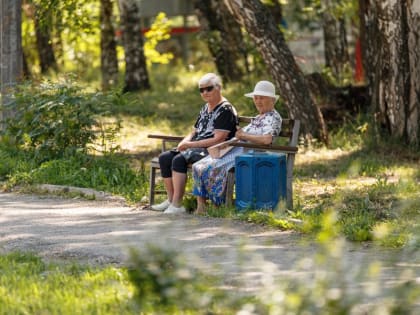 Внимание и забота – гражданам старшего поколения: в Тавде пройдёт месячник пенсионера