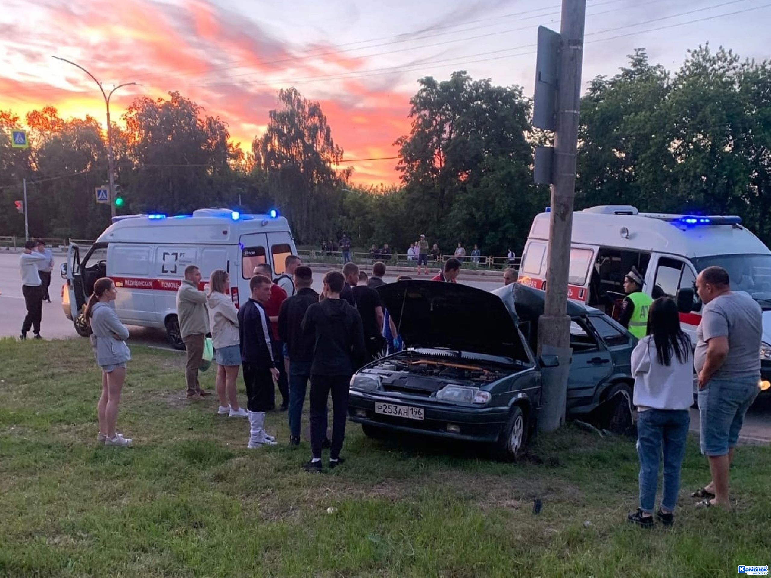 Ку66 каменск уральский новости. ДТП В Каменске-Уральском 14.06.2022. Авария Каменск-Уральский.