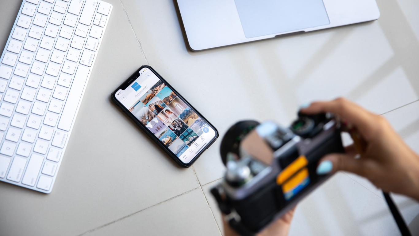  iệc chạy quảng cáo, ký hợp đồng tài trợ hoặc hợp tác với bên thứ ba sẽ gặp rào cản lớn nếu bạn không có tài liệu chứng minh quyền sở hữu thương hiệu. 