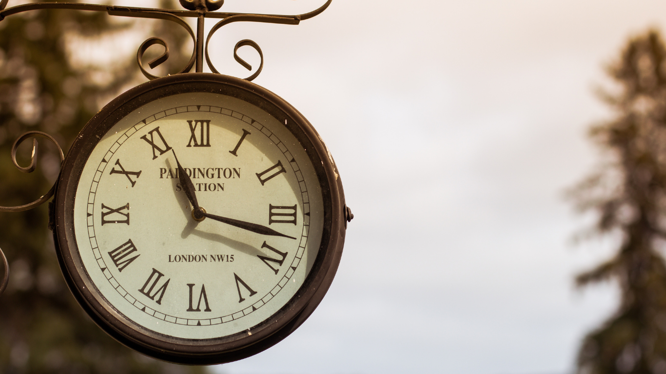  Thông thường, thời gian để hoàn tất toàn bộ quy trình xin cấp giấy chứng nhận đầu tư và thành lập doanh nghiệp kéo dài từ 20 - 40 ngày làm việc 