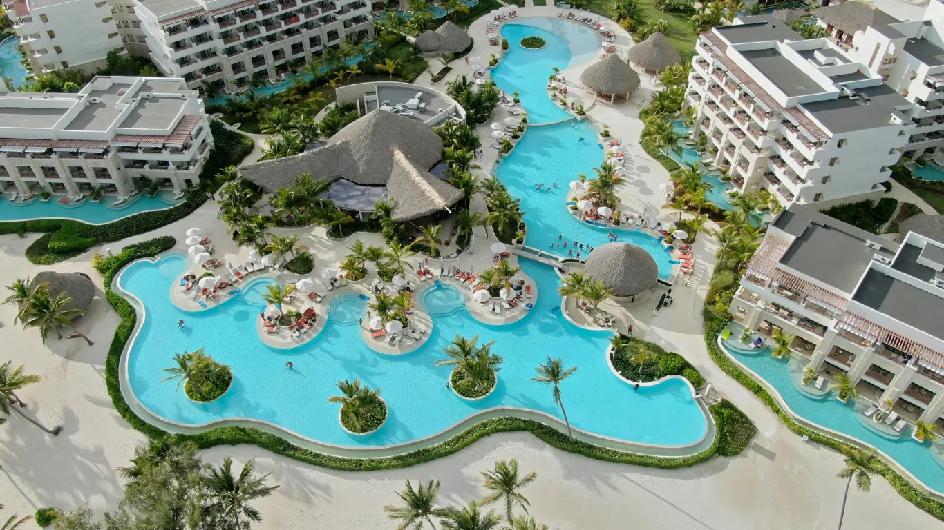 ẢNH WEBSITE DEDICA - 2025-11-03T145332.091.webp