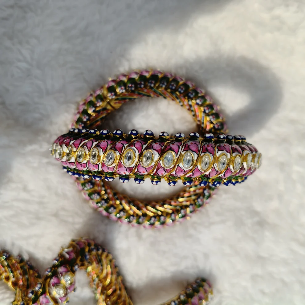 1 Stone Floral Meenakari Sutarla Bangles (Sutarla Kada)